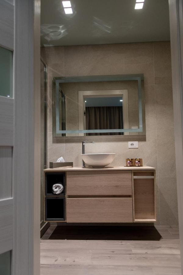 Divino Rooms Deluxe Sabbio Chiese Exterior foto