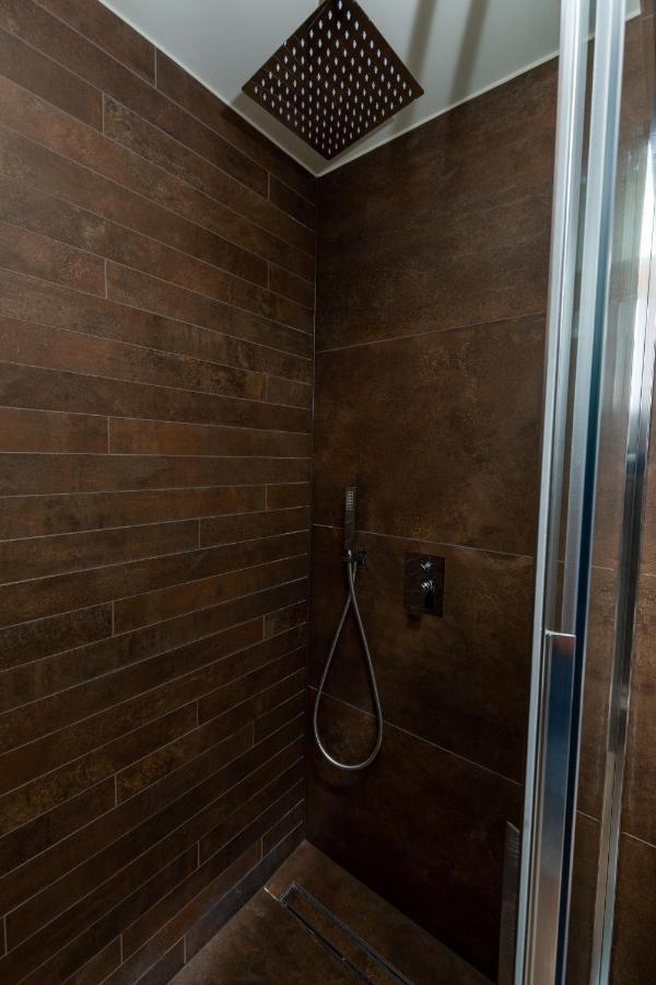 Divino Rooms Deluxe Sabbio Chiese Exterior foto